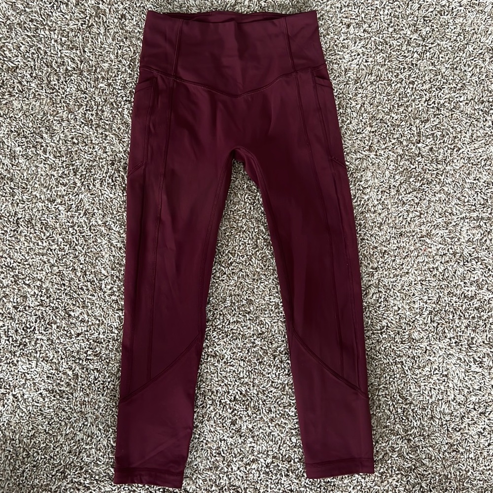 Lululemon Crop Leggings 6 Womens